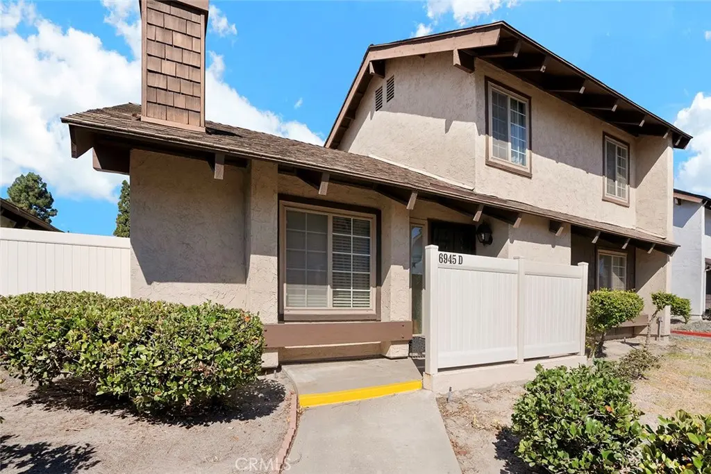6945 Parkside D, San Diego, CA — listing photo 1