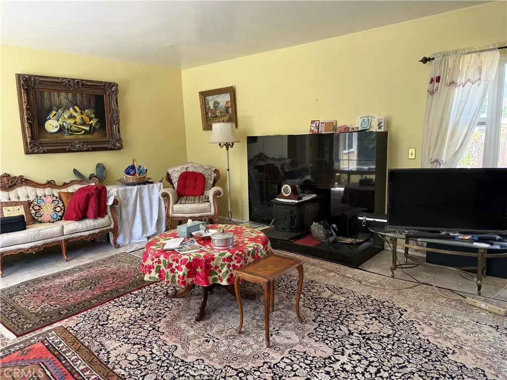10600 De Soto, Chatsworth, CA — listing photo 1