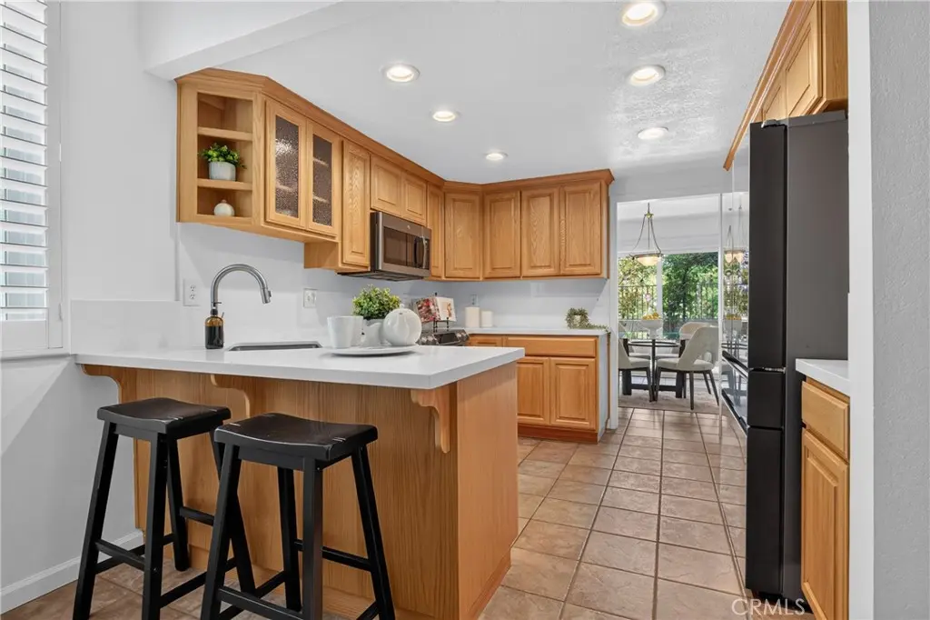 25142 Marci, Valencia, CA — listing photo 1