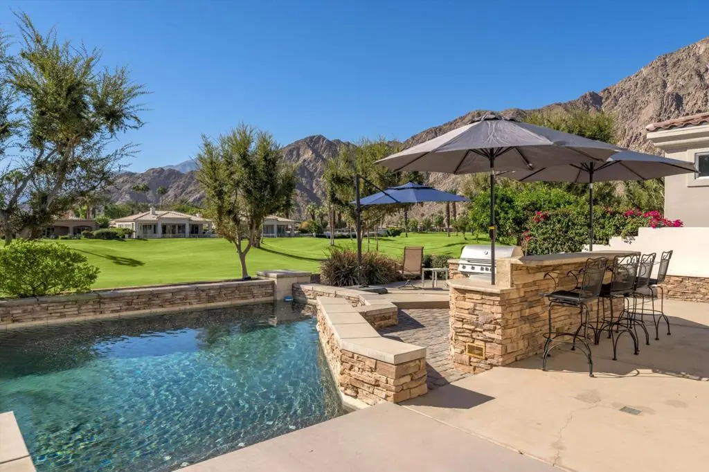 54004 Riviera, La Quinta, CA — listing photo 1