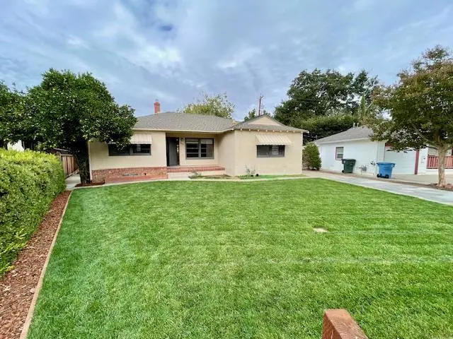 Residential Lease for rent at 4035 Verdosa Drive, Palo Alto, Santa Clara County, CA featuring 3 beds and 2 baths