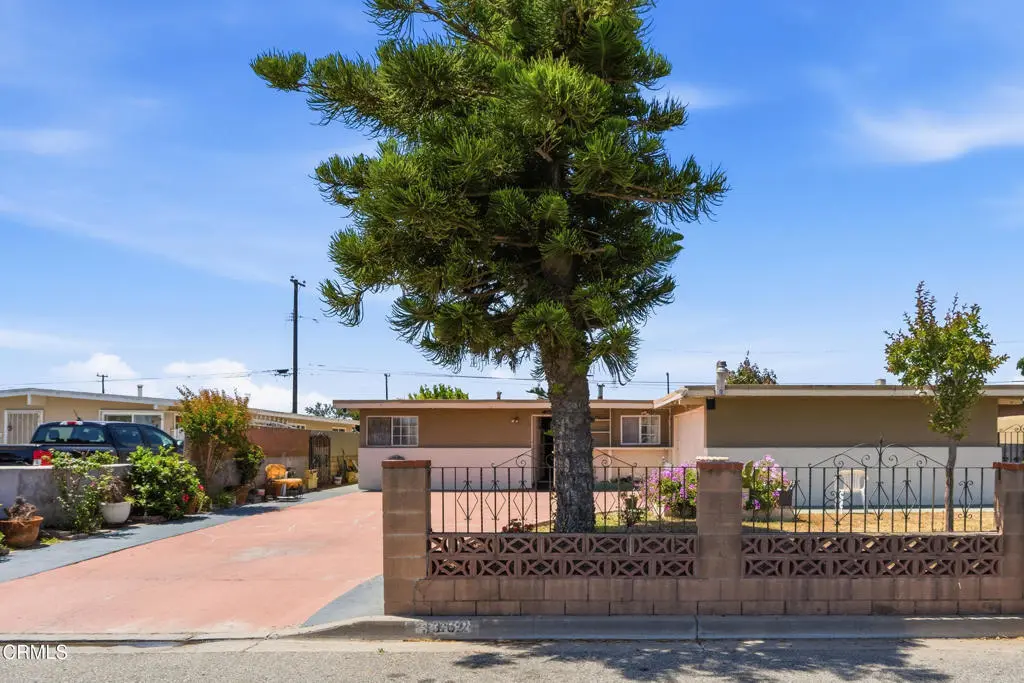 Single Family Residence for sale at 362 Salem Avenue, Oxnard, CA featuring 4 beds and 2 baths