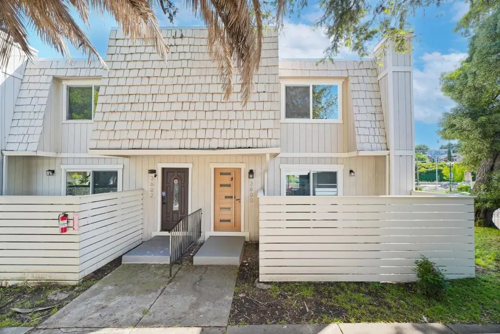 Condominium for sale at 3600 Green Acre Road, Oakland, CA featuring 3 beds and 2 baths