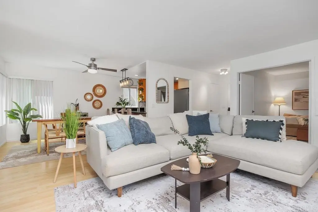 930 Via Mil Cumbres 35, Solana Beach, CA — listing photo 1