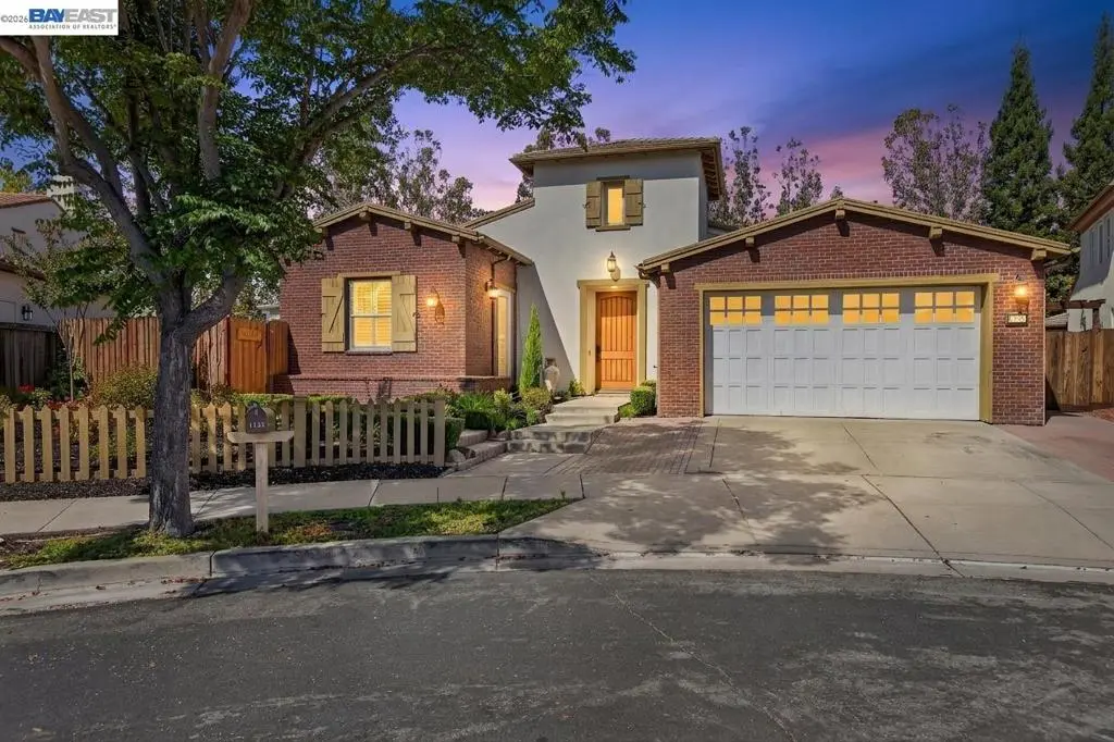 1135 Blue Spur Cir, Danville, CA — listing photo 1