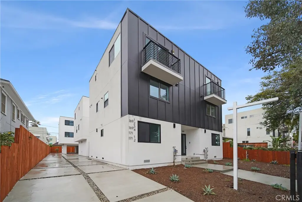 171 S Hoover, Los Angeles, CA — listing photo 1