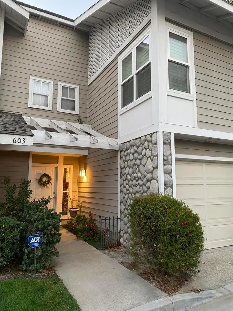 Condominium for sale at 603 Chandler W, Highland, CA featuring 3 beds and 3 baths