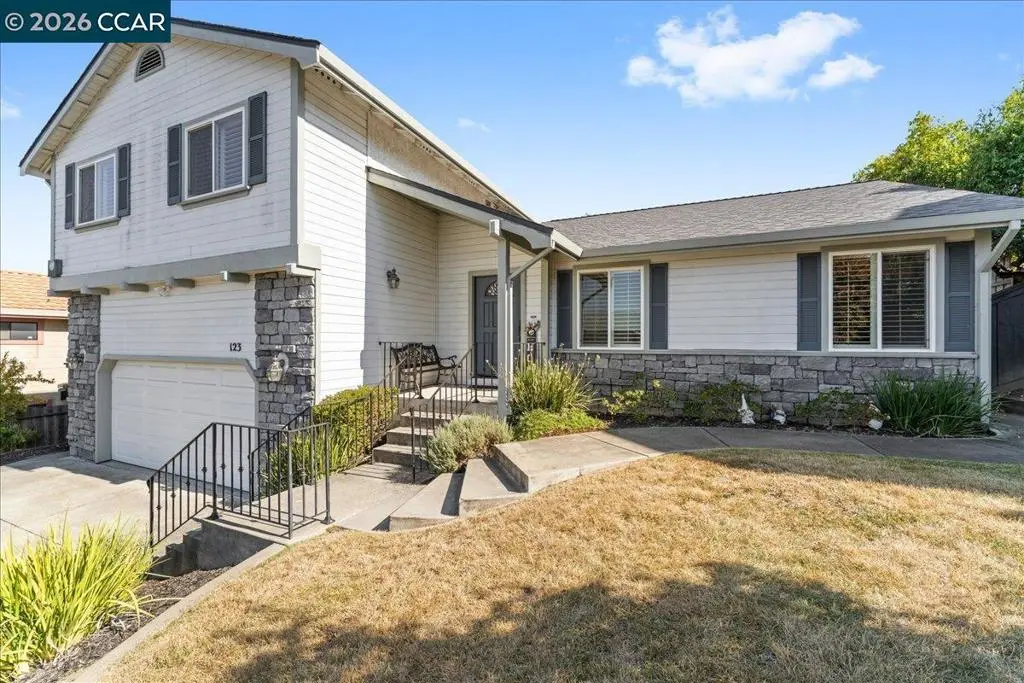 Single Family Residence for sale at 123 Michele Ct, Vallejo, CA featuring 3 beds and 3 baths