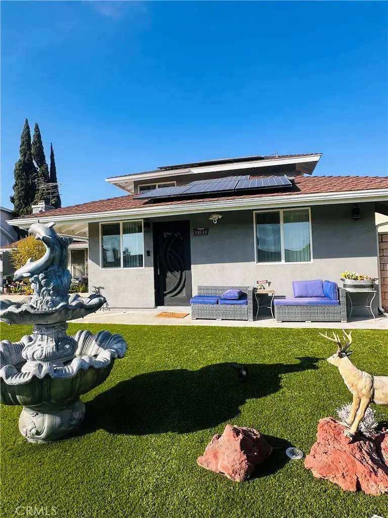 19113 Ludlow, Northridge, CA — listing photo 1