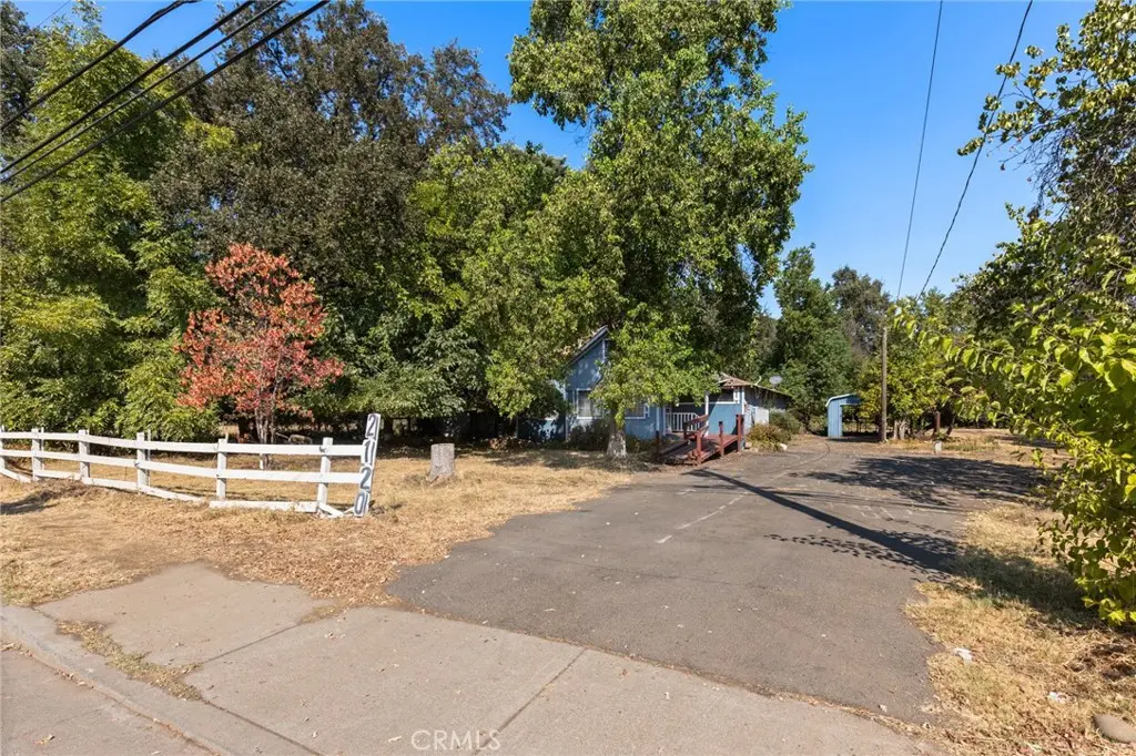 2120 Humboldt Road, Chico, CA — listing photo 1