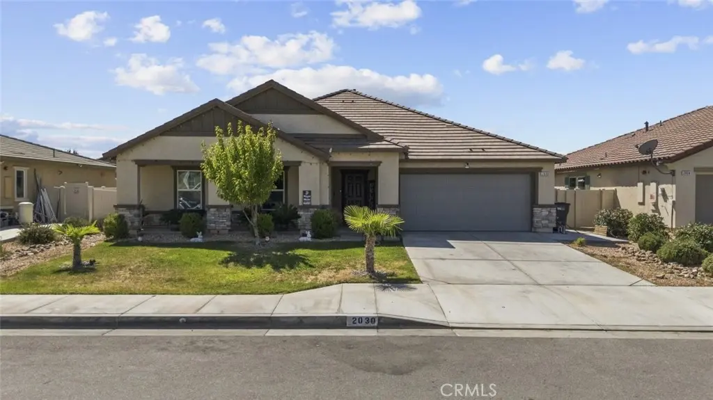 2030 E Lingard Street, Lancaster, CA — listing photo 1