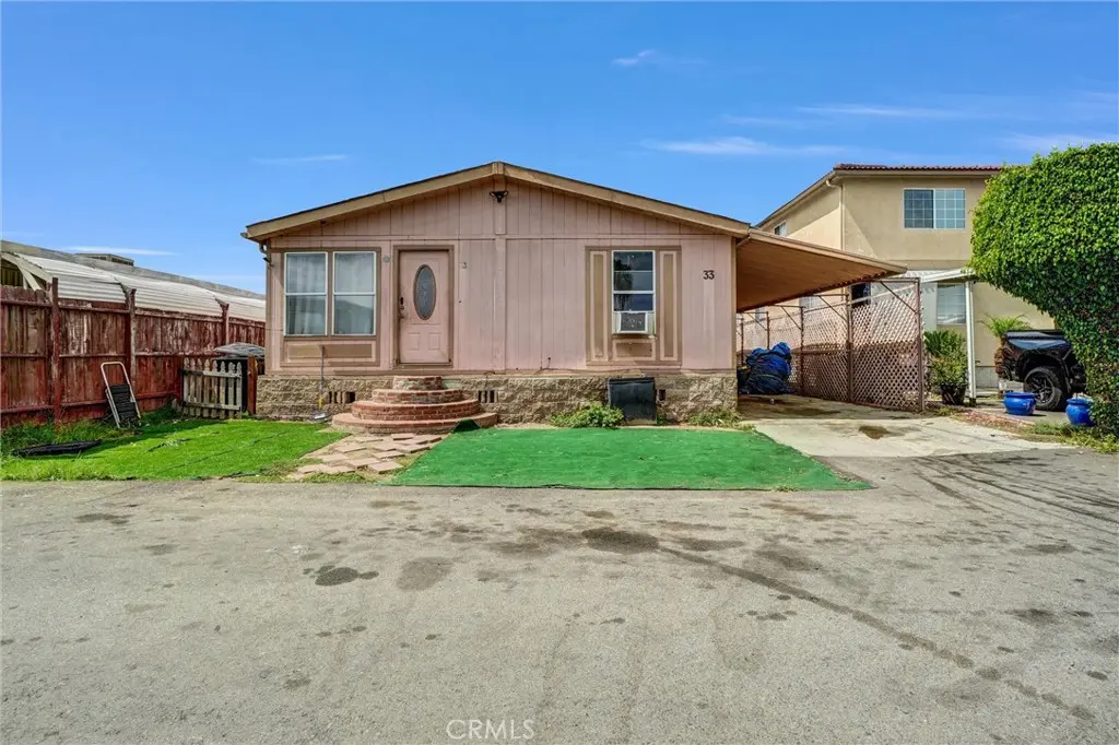 5450 N Paramount 33, Long Beach, CA — listing photo 1