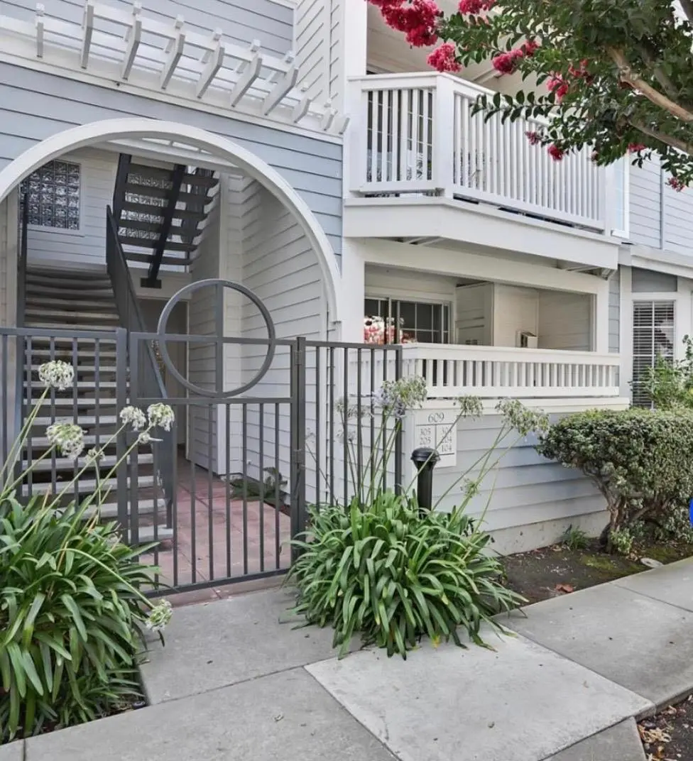 609 Arcadia Terrace 104, Sunnyvale, CA — listing photo 1