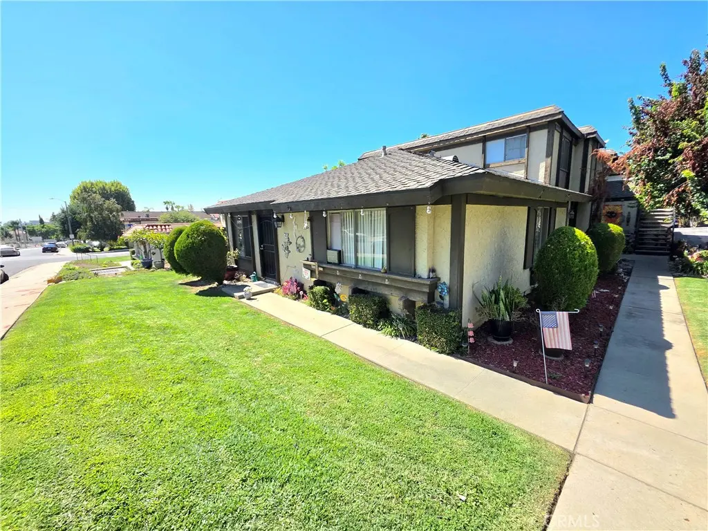 Condominium for sale at 1011 Cotter Avenue 12A, Duarte, CA featuring 2 beds and 1 bath