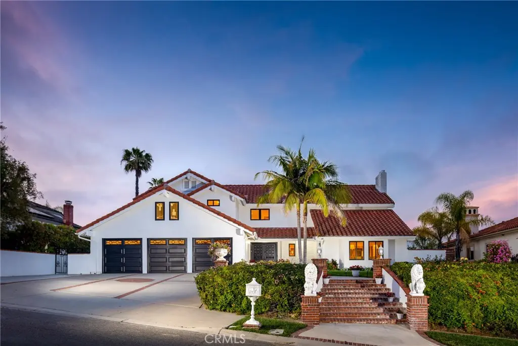 Single Family Residence for sale at 25901 Prairestone Drive, Laguna Hills, CA featuring 5 beds and 6 baths