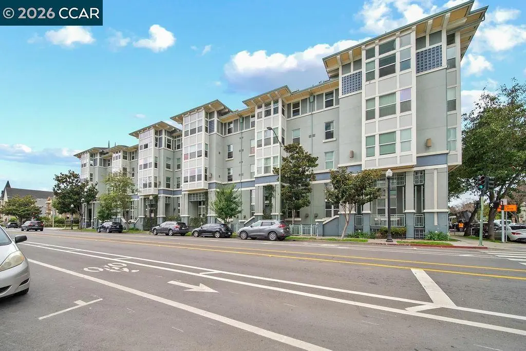 Condominium for sale at 655 12Th St 219, Oakland, CA featuring 2 beds and 2 baths