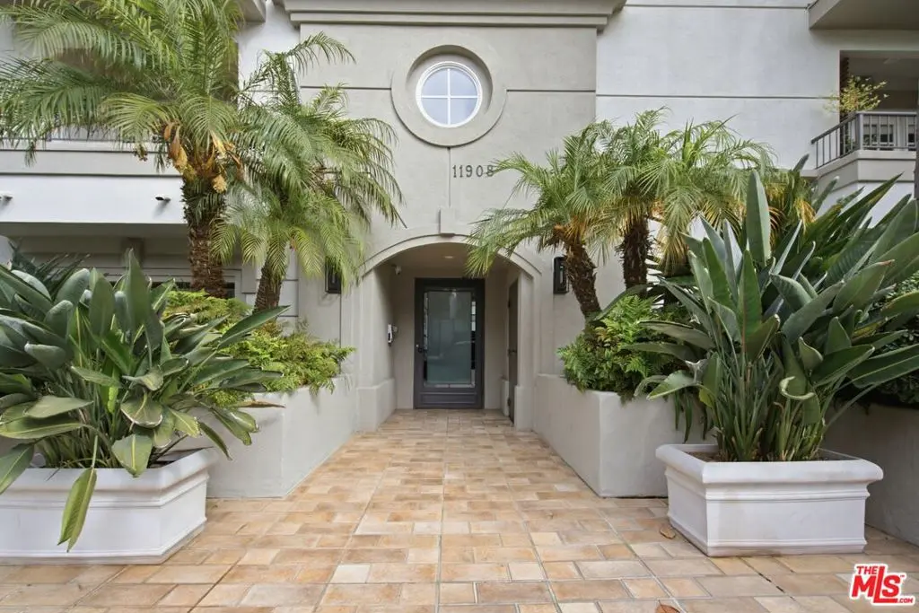 Condominium for rent at 11908 Darlington Avenue 203, Los Angeles, CA featuring 3 beds and 3 baths