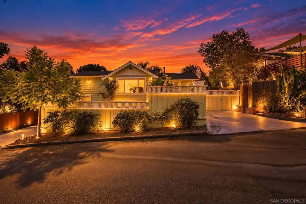 2715 Russ, San Diego, CA — listing photo 1