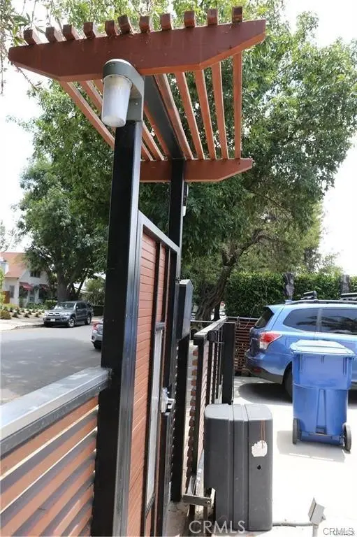 1323 N Cherokee, Los Angeles, CA — listing photo 1