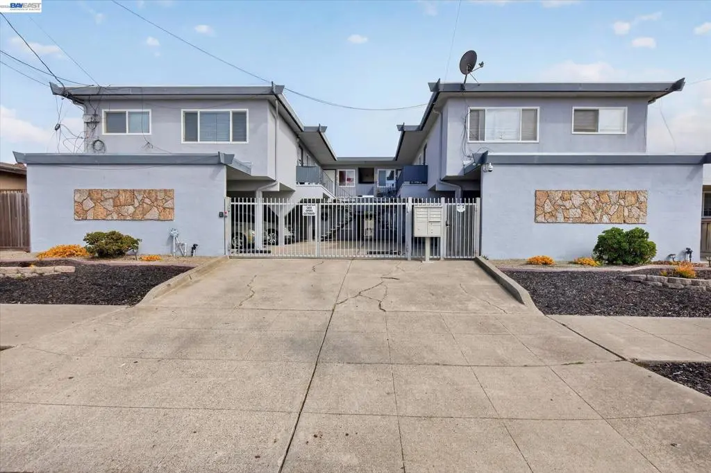 512 S 16th St, Richmond, CA — listing photo 1