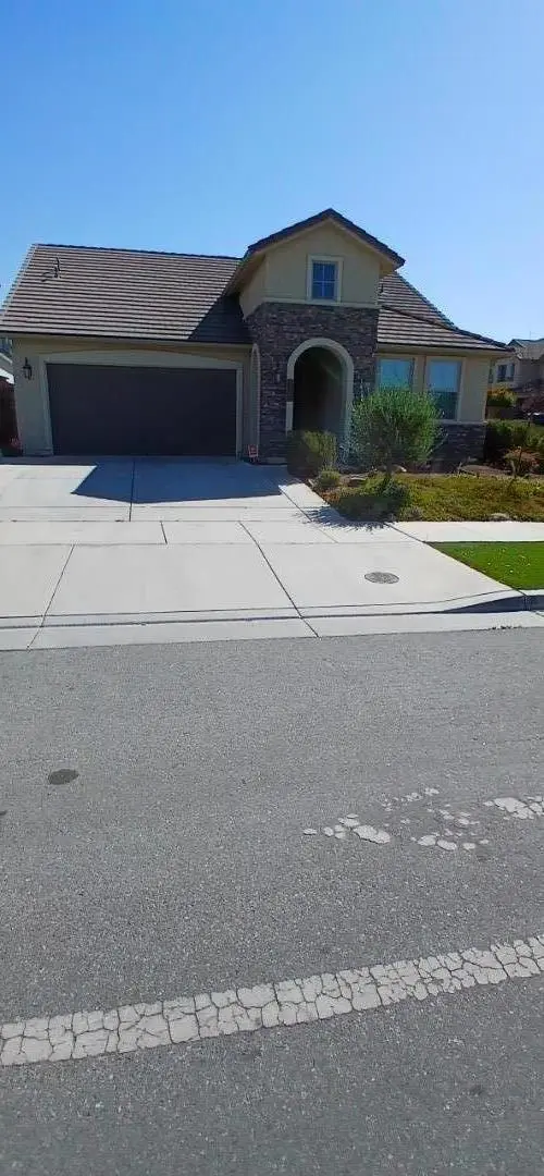 1667 Santana Ranch Drive, Hollister, CA — listing photo 1