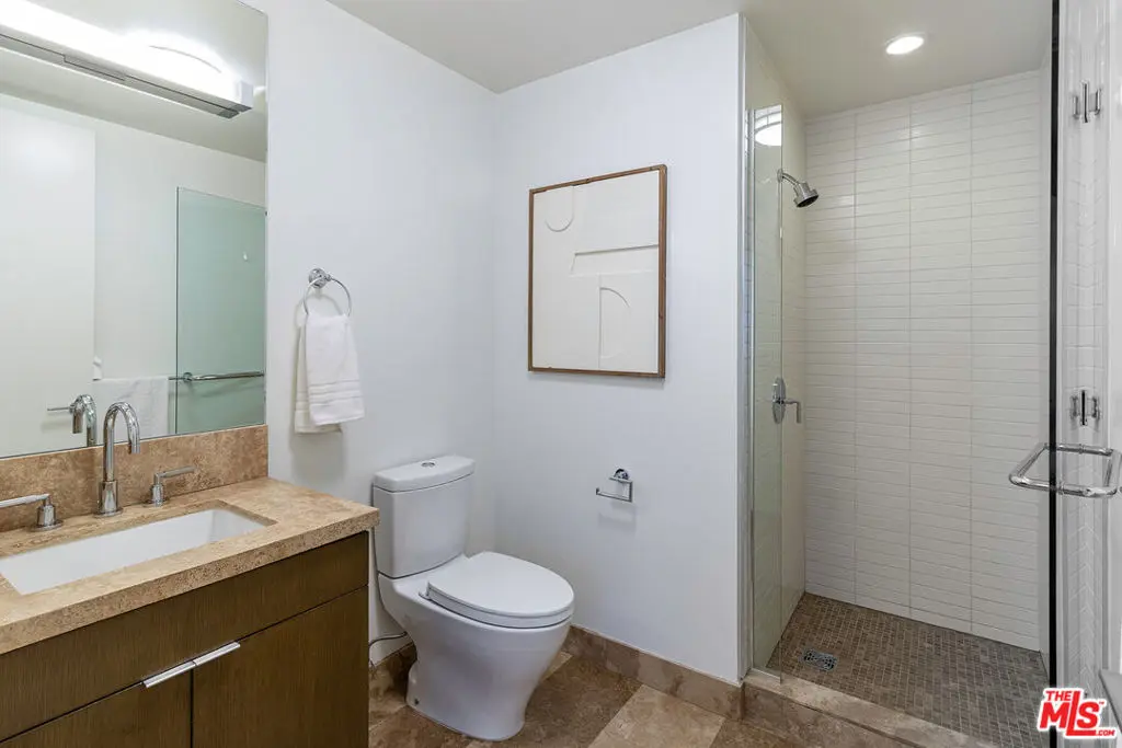 1705 Ocean Avenue 314, Santa Monica, CA — listing photo 1