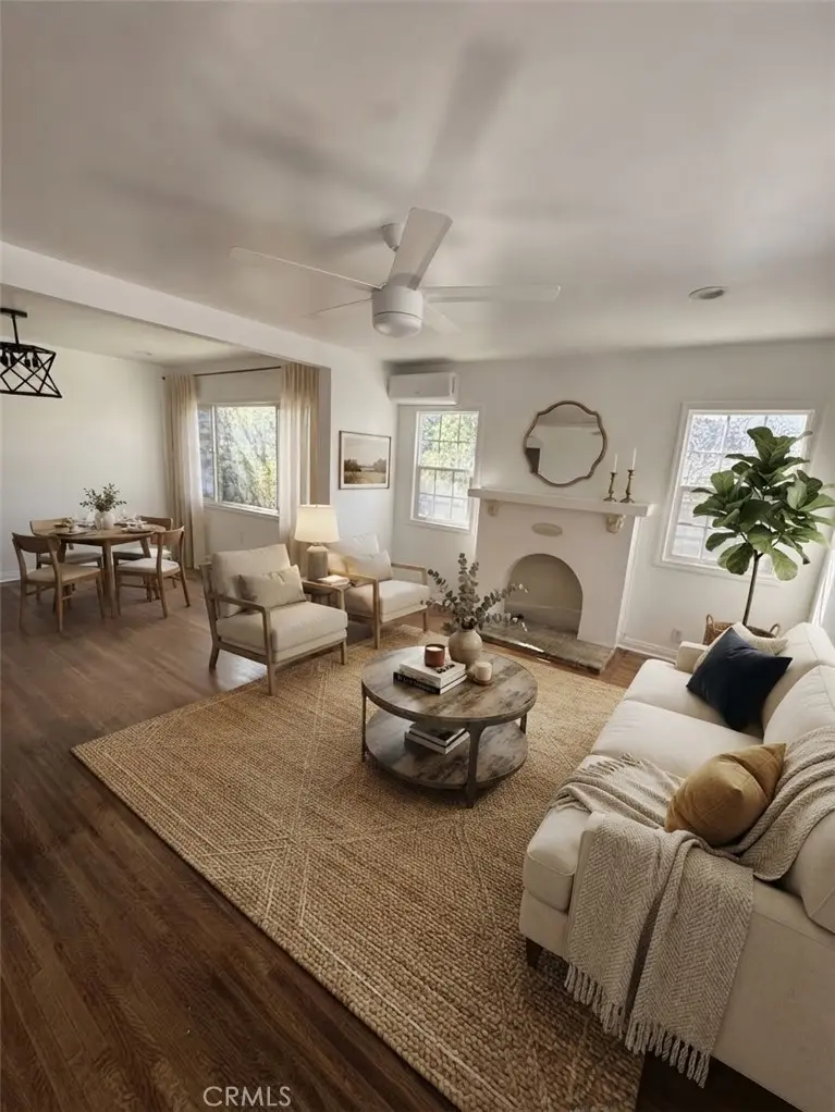 Triplex for rent at 2810 8th Ave, Los Angeles, CA featuring 2 beds and 1 bath
