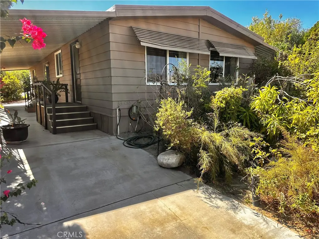 33035 Westchester Drive, Thousand Palms, CA — listing photo 1