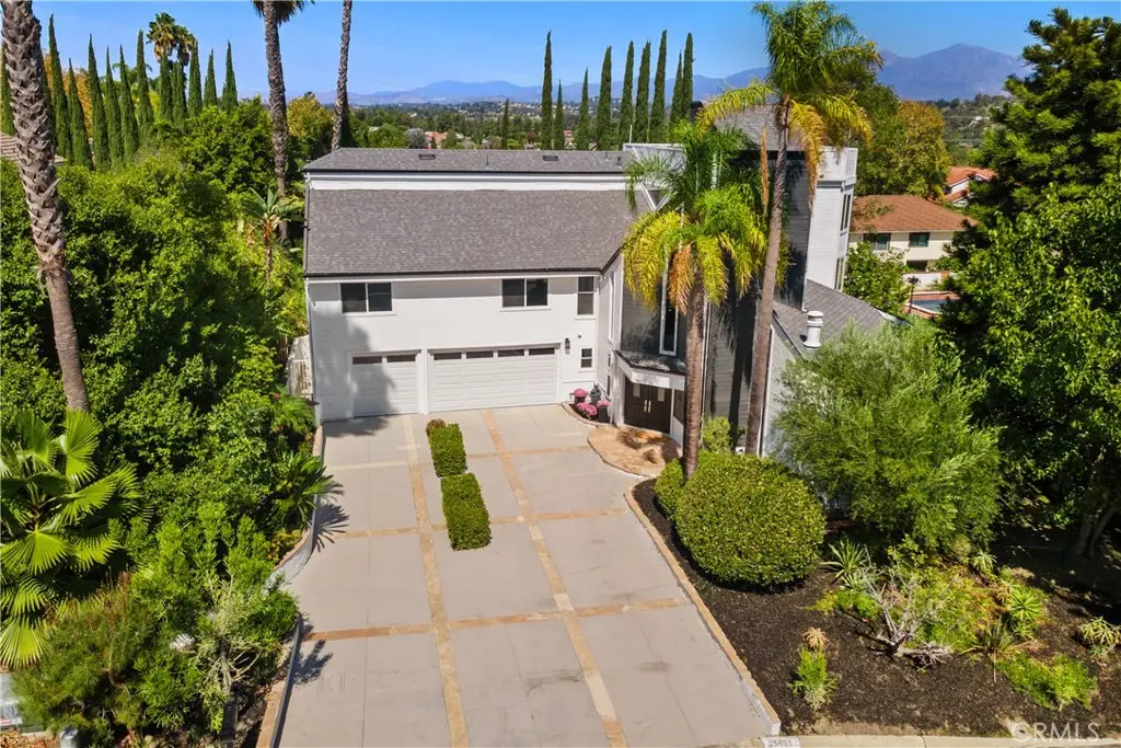 Single Family Residence for sale at 25901 Nellie Gail, Laguna Hills, CA featuring 6 beds and 5 baths