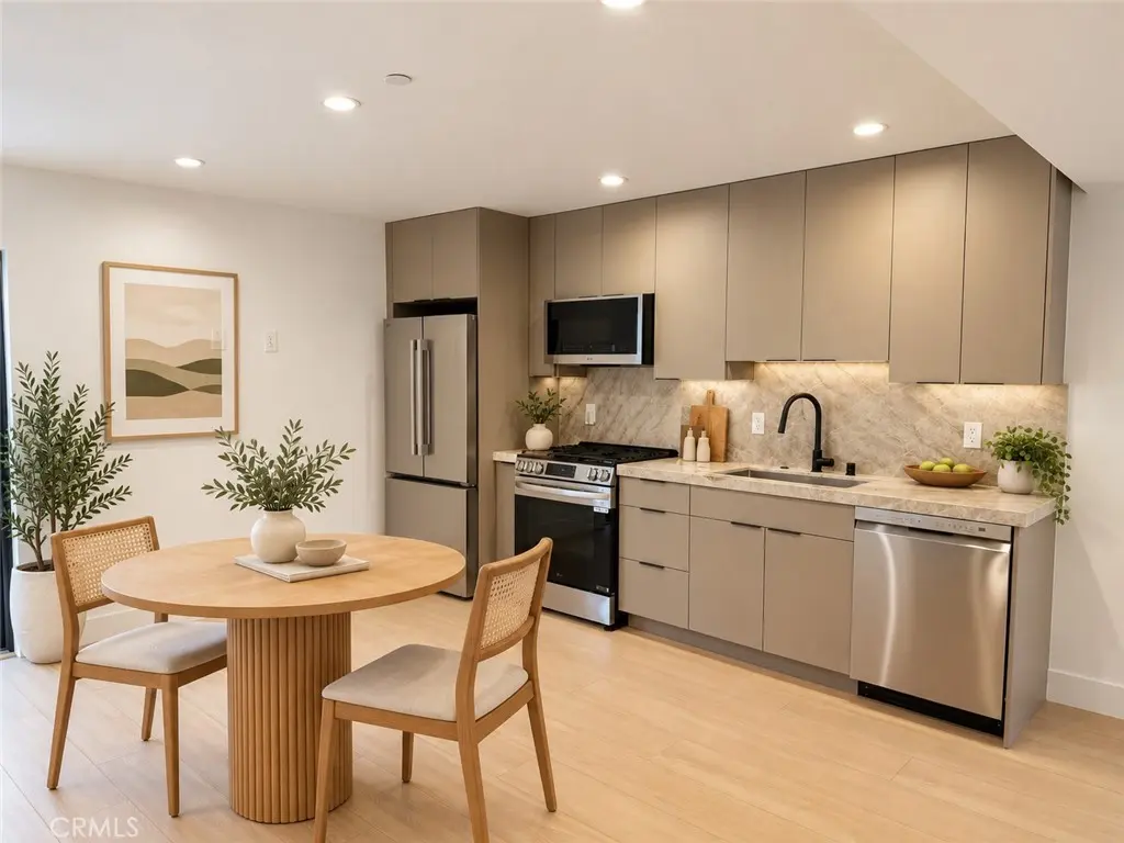 12818 1/2 Bloomfield Street, Studio City, CA — listing photo 1
