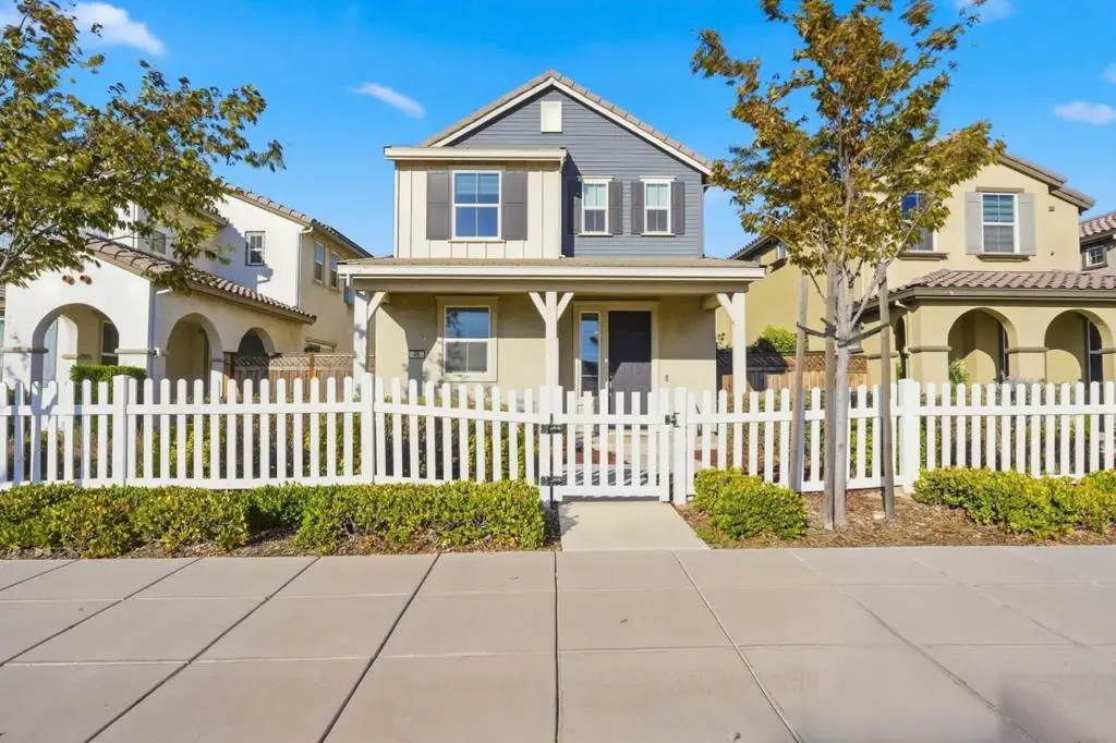 45 E Central Parkway, Mountain House, CA — listing photo 1