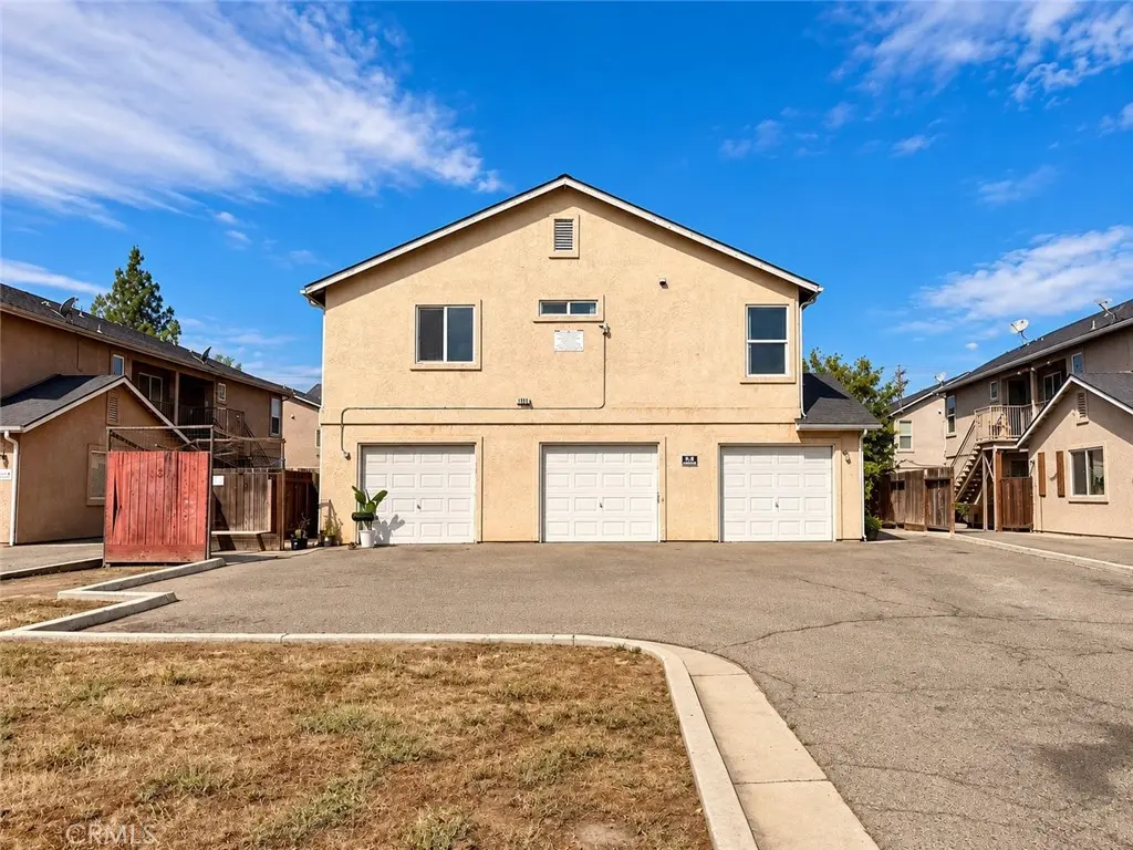 1361 N Archie Avenue, Fresno, CA — listing photo 1