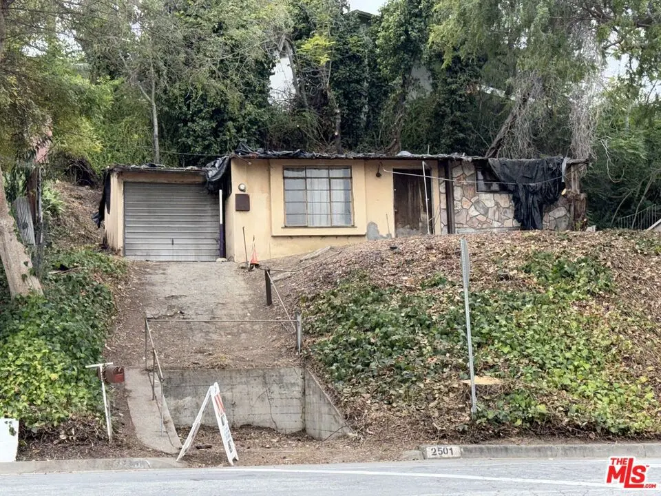 Single Family Residence for sale at 2501 Florentina Avenue, Alhambra, CA featuring 2 beds and 1 bath