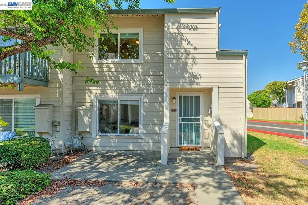 Townhouse for sale at 4160 Aquarius Cir, Union City, CA featuring 3 beds and 1 bath