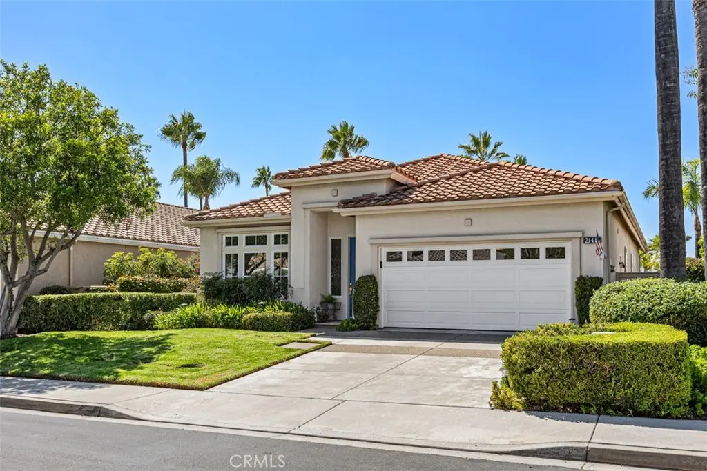 Single Family Residence for sale at 21411 Tarraco, Mission Viejo, CA featuring 2 beds and 2 baths