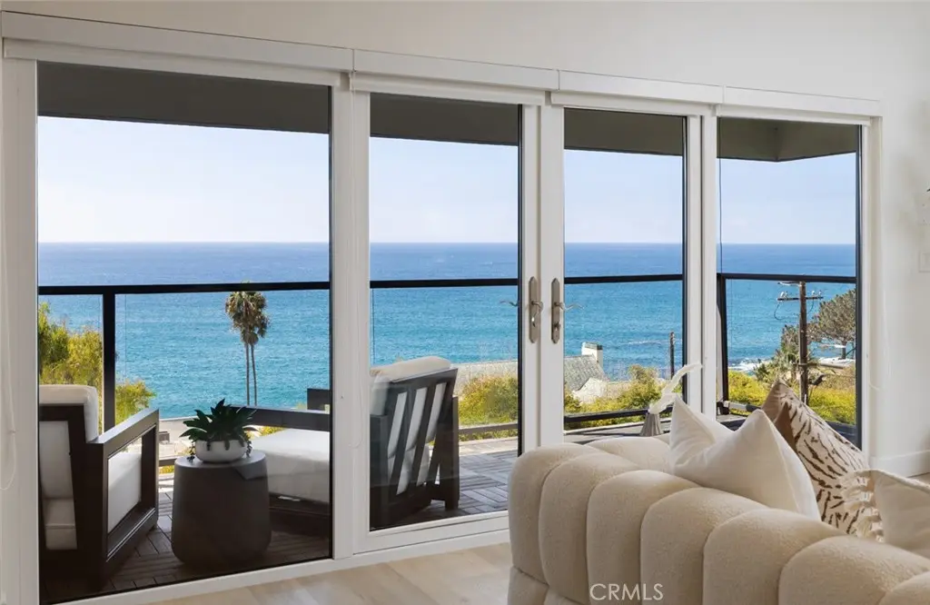 2442 S Coast Hwy 6, Laguna Beach, CA — listing photo 1
