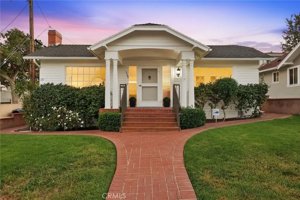 1129 W 9th Street W, San Pedro, CA — listing photo 1