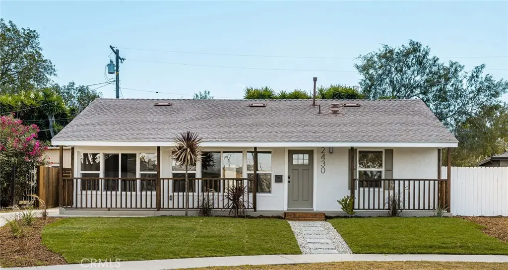 2430 W Bennett, Compton, CA — listing photo 1