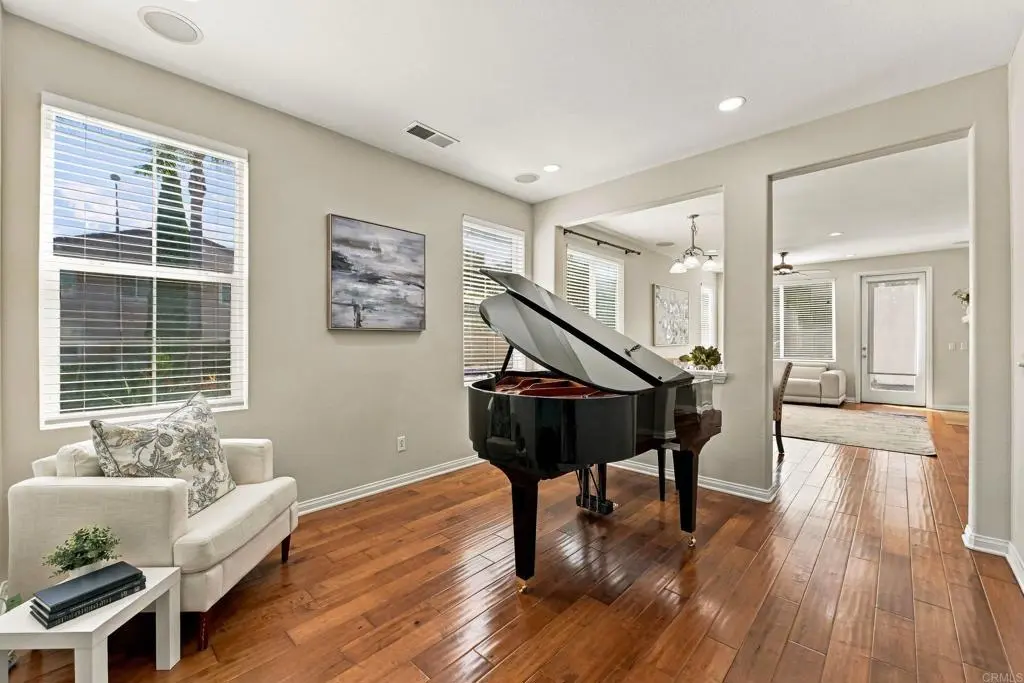 7427 Healis Place, San Diego, CA — listing photo 1