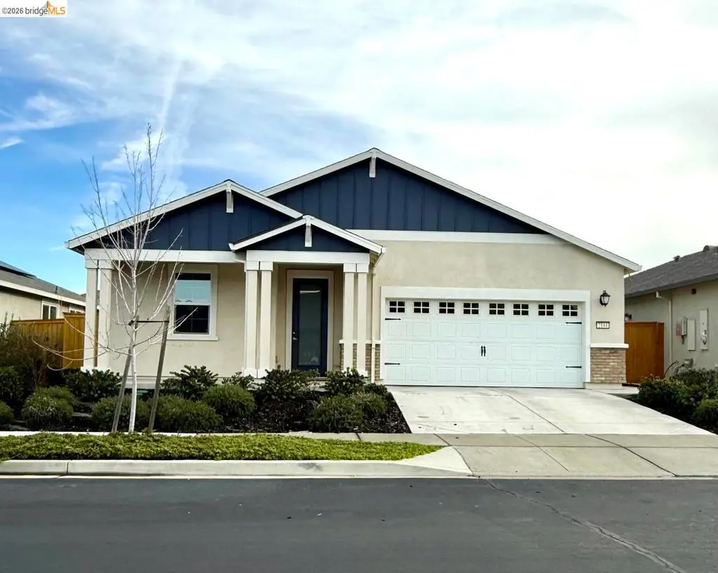 2144 Park PL, Rio Vista, CA — listing photo 1