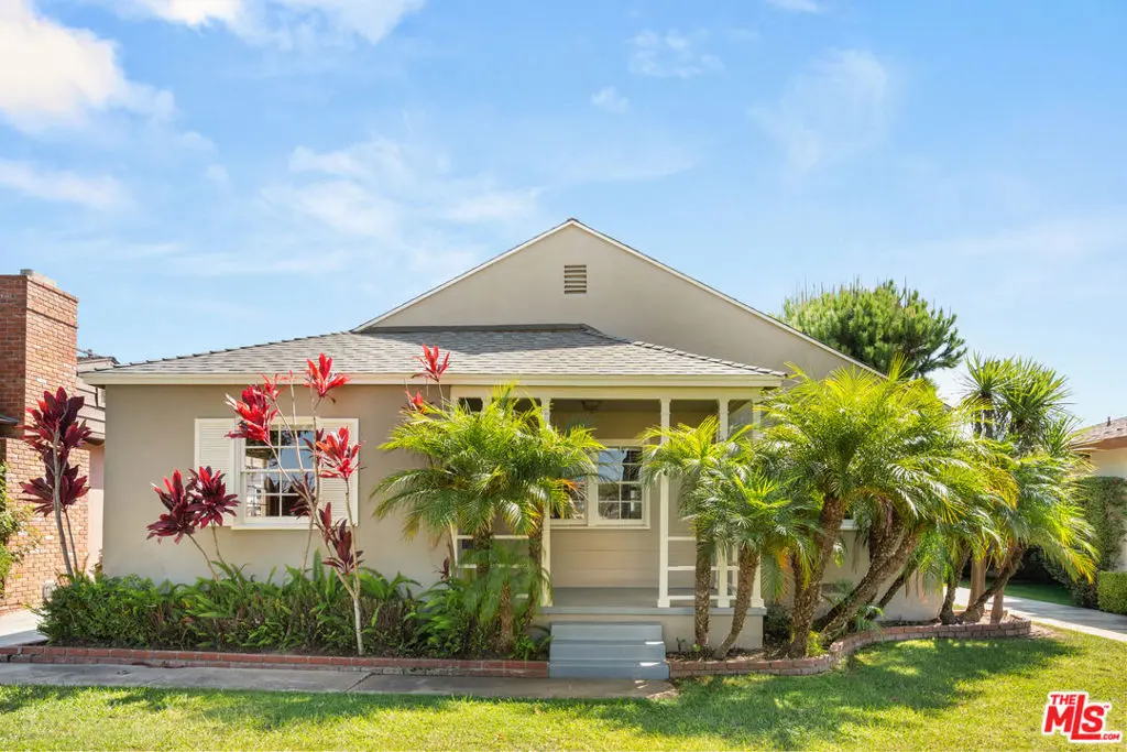 6542 W 80th Place, Los Angeles, CA — listing photo 1