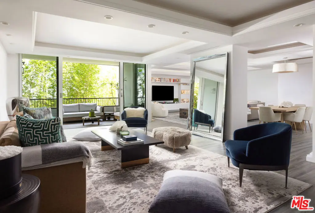 1100 Alta Loma Road 504, West Hollywood, CA — listing photo 1