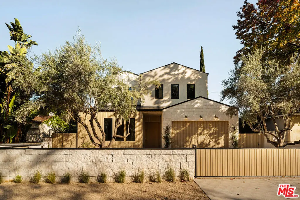 4724 Halbrent Avenue, Sherman Oaks, CA — listing photo 1