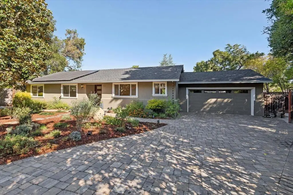 Single Family Residence for sale at 543 Shirlynn Court, Los Altos, CA featuring 3 beds and 2 baths