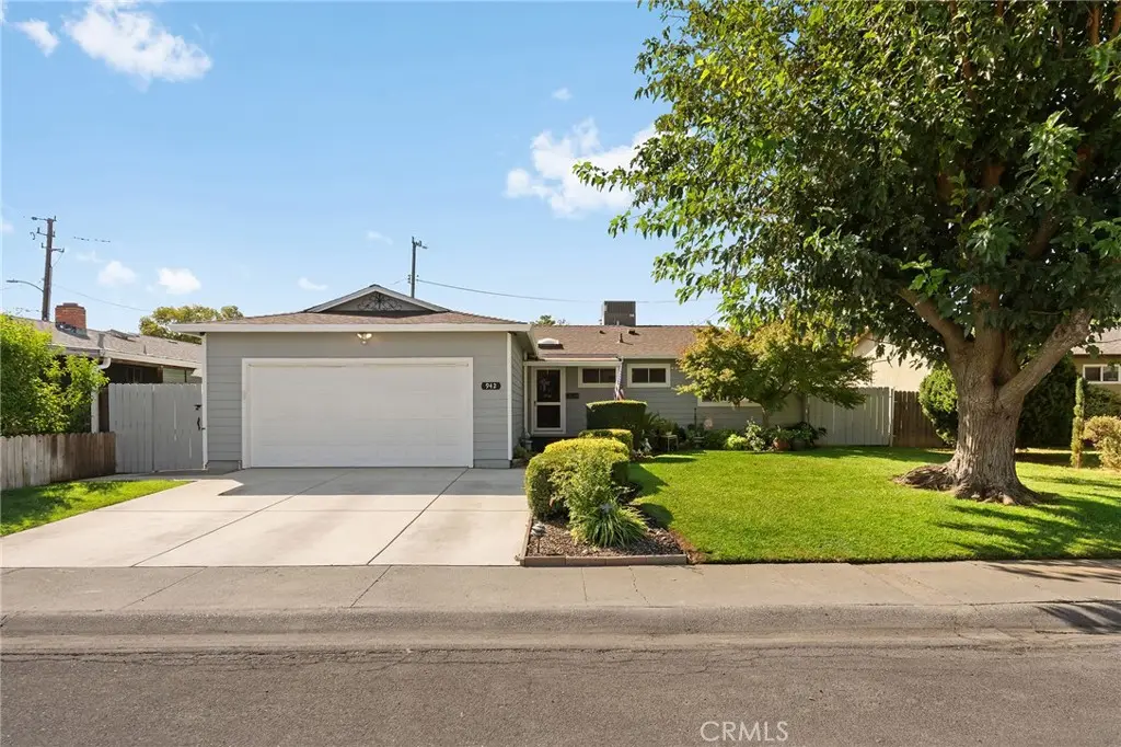 942 Elm Street, Willows, CA — listing photo 1