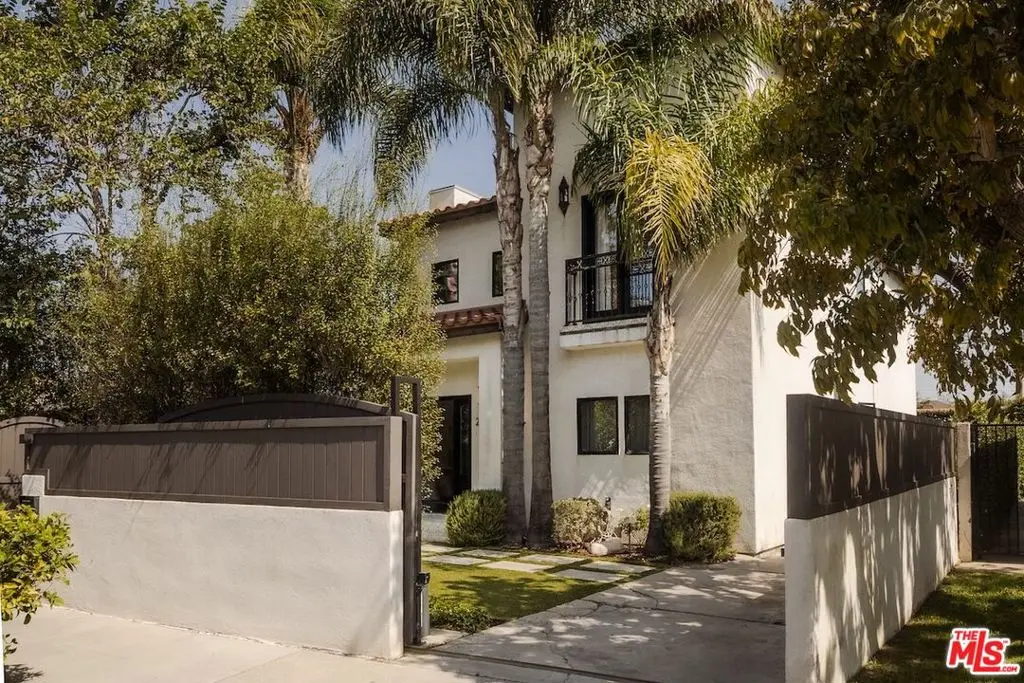 2924 Yale Avenue, Marina Del Rey, CA — listing photo 1