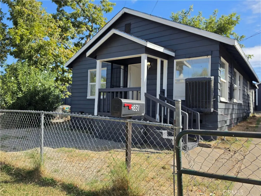Single Family Residence for sale at 4831 Virginia, Oroville, CA featuring 2 beds and 1 bath