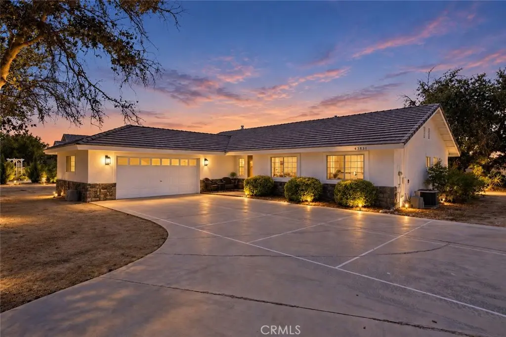 43831 Victor Place, Lancaster, CA — listing photo 1