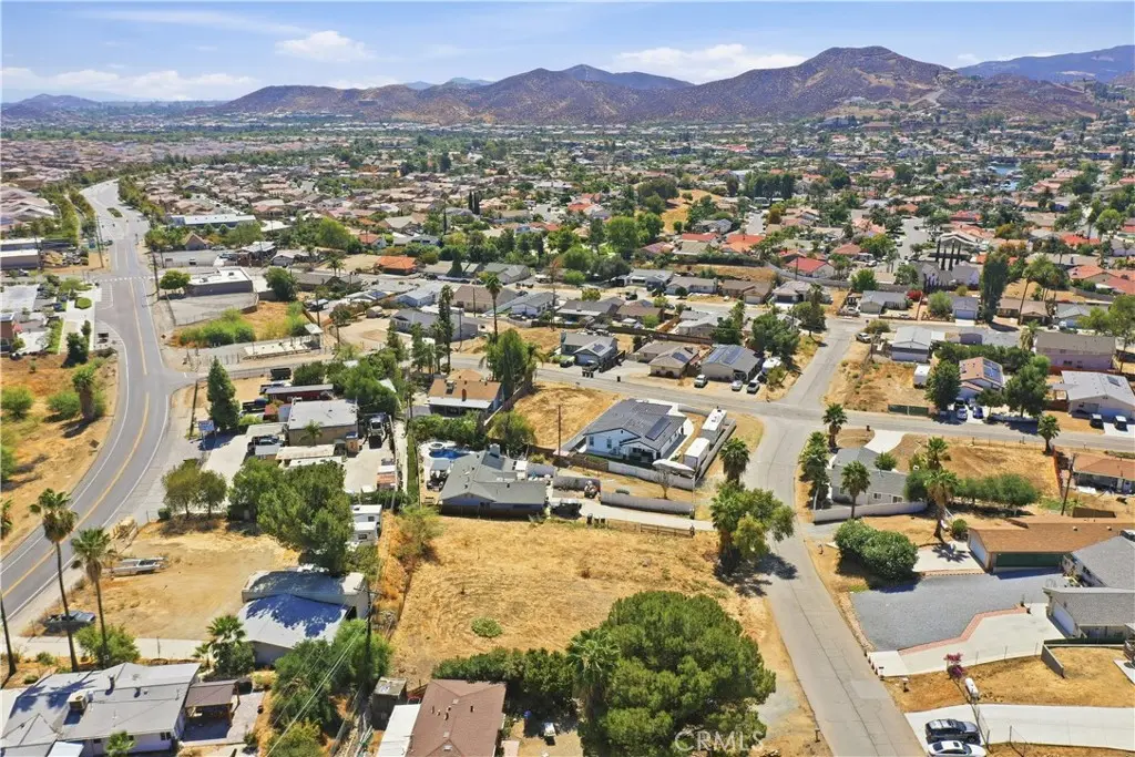 175 Platino Dr, Menifee, CA — listing photo 1
