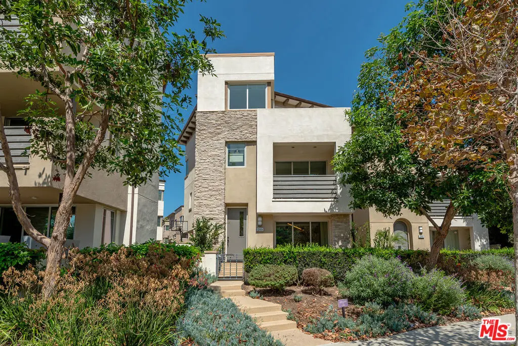 12824 S Seaglass Circle, Los Angeles, CA — listing photo 1